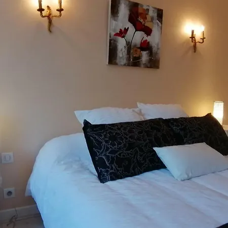 Apartamento Tarascon-sur-ariege, 3 Pieces, 4 Personnes - Fr-1-419-402 *