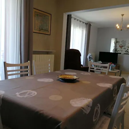Apartman Tarascon-sur-ariege, 3 Pieces, 4 Personnes - Fr-1-419-402